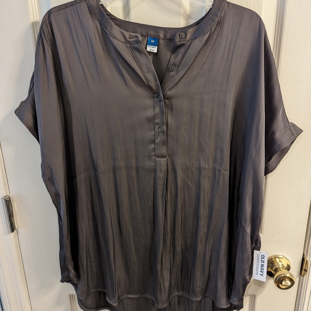 2x Old Navy blouse